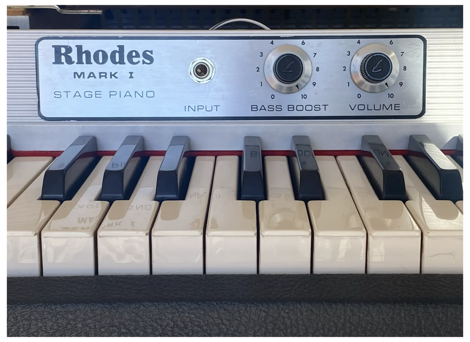 Rhodes Mark I Stage Piano namerail